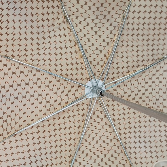 Vintage Umbrella - Picture 6 of 11